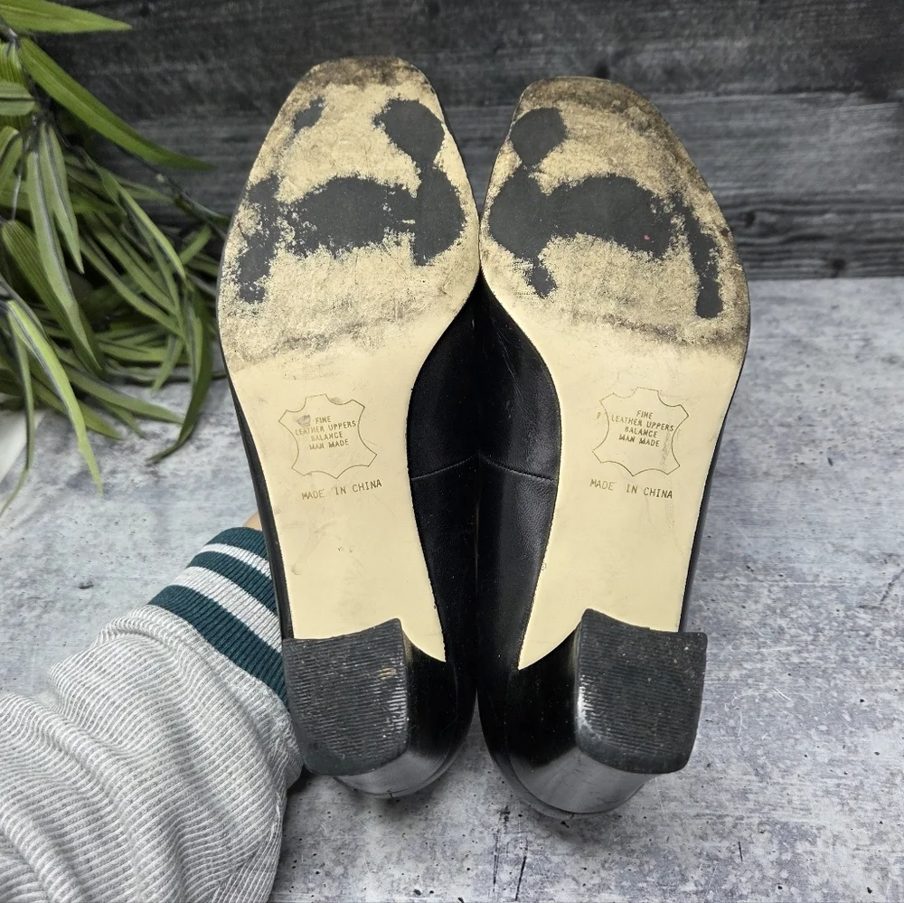 Vintage 90s Black Classic Block Heel Dress Shoes Pumps Size 9.5 Timeless